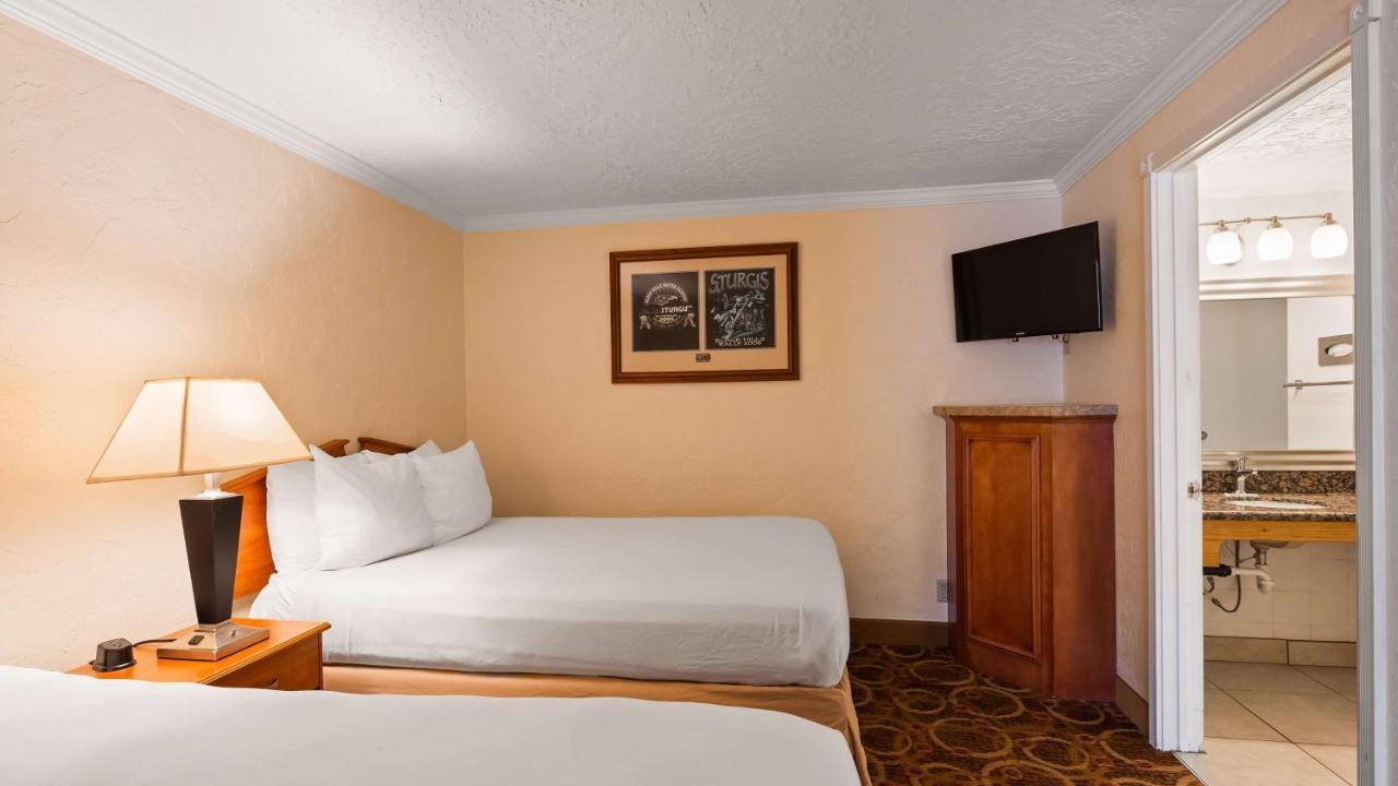 Sturgis Lodge And Suites Екстериор снимка