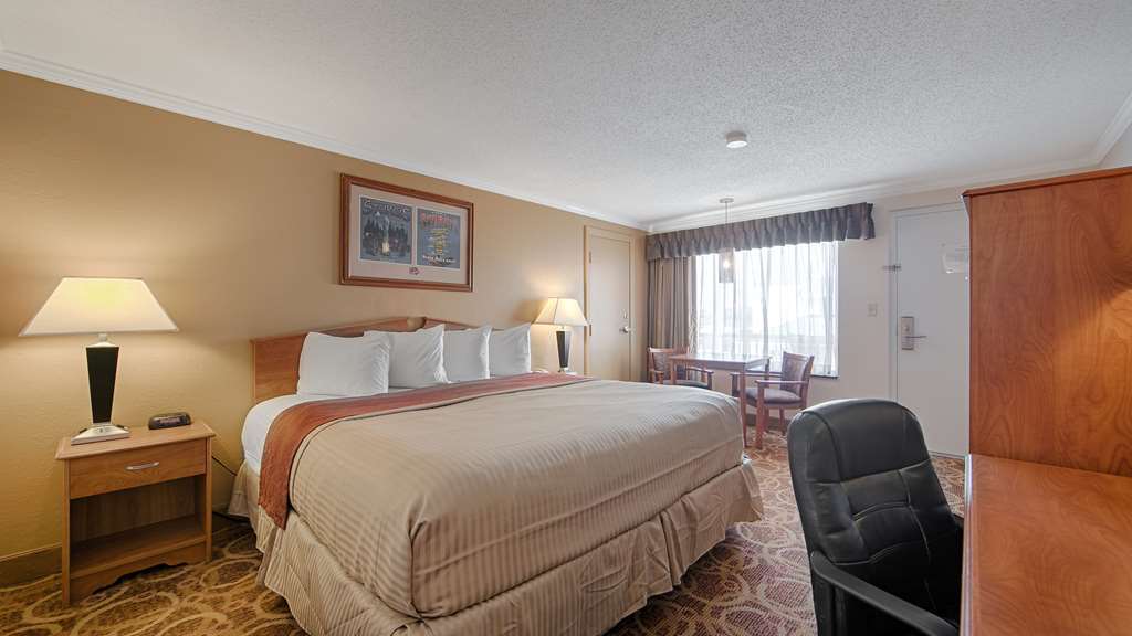 Sturgis Lodge And Suites Стая снимка